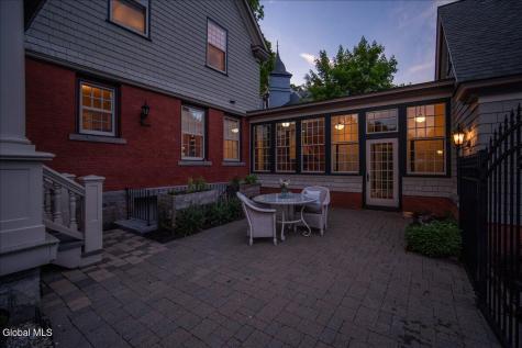 720 N Broadway Saratoga Springs NY 12866