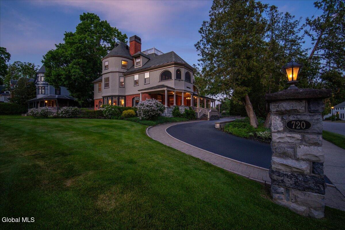 720 N Broadway Saratoga Springs NY 12866