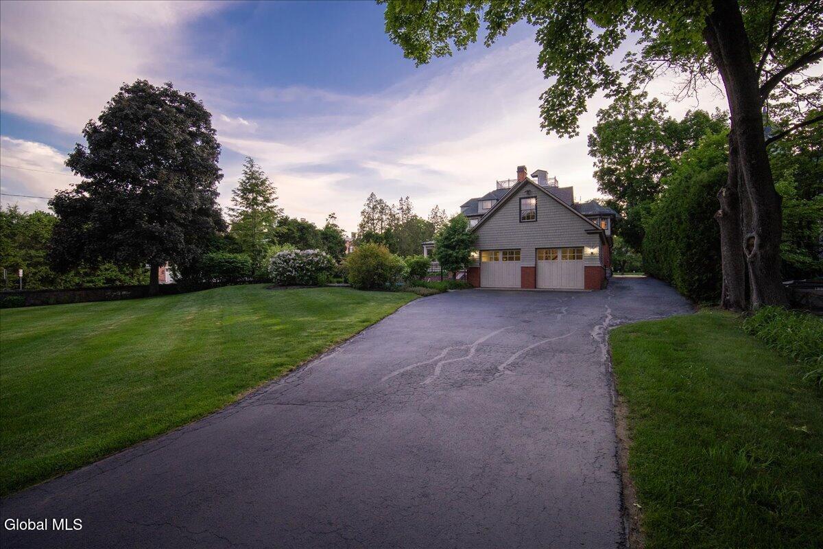 720 N Broadway Saratoga Springs NY 12866