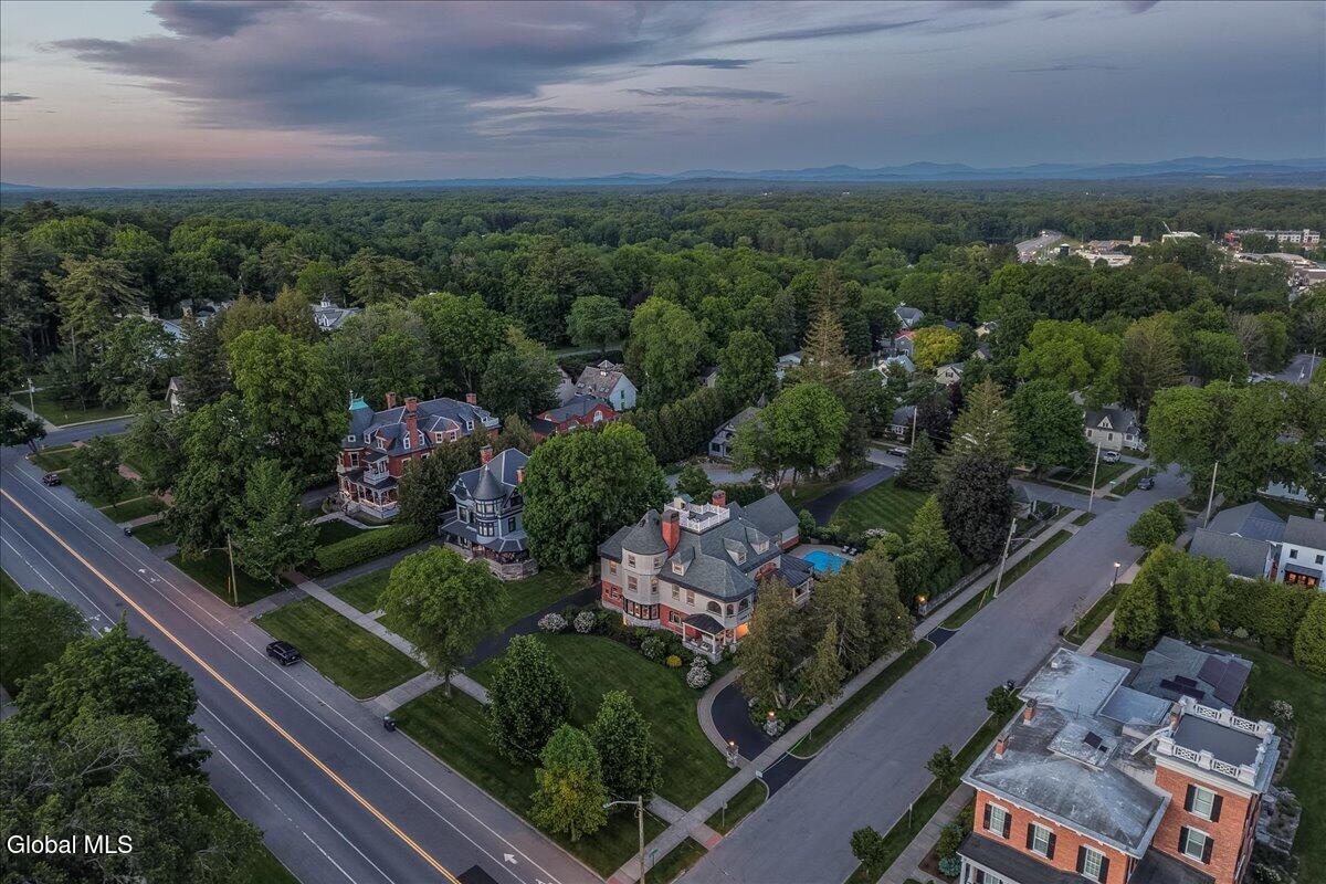 720 N Broadway Saratoga Springs NY 12866