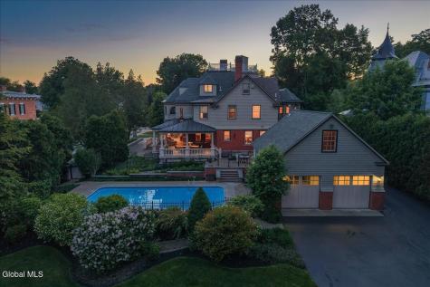 720 N Broadway Saratoga Springs NY 12866