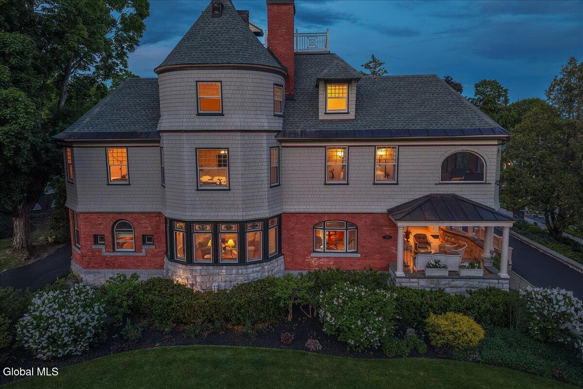 720 N Broadway Saratoga Springs NY 12866