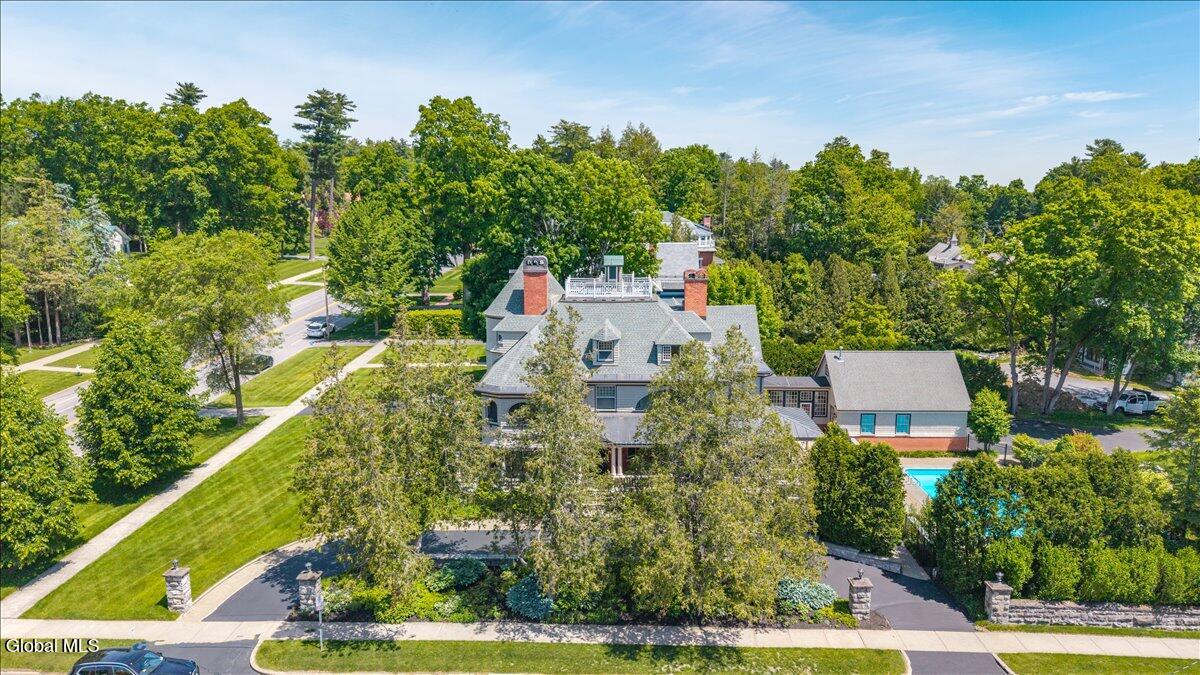 720 N Broadway Saratoga Springs NY 12866