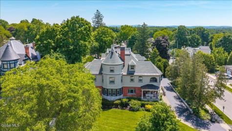 720 N Broadway Saratoga Springs NY 12866