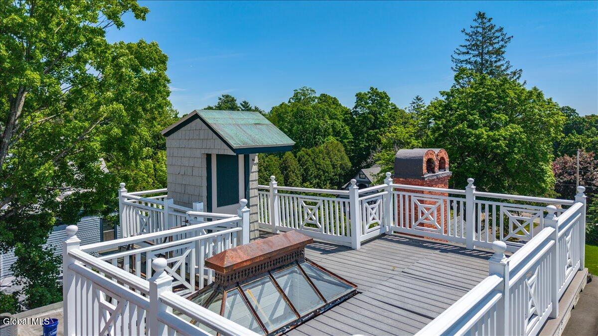 720 N Broadway Saratoga Springs NY 12866