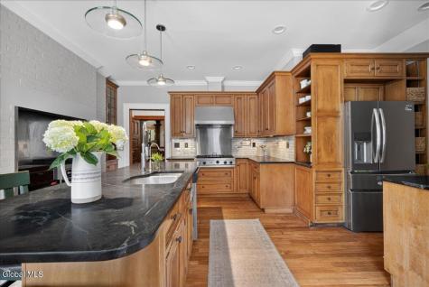 720 N Broadway Saratoga Springs NY 12866