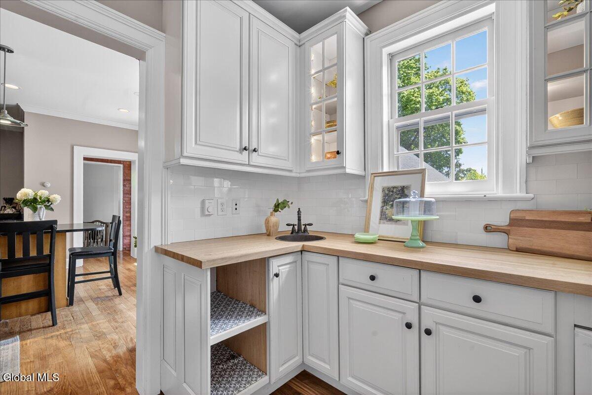720 N Broadway Saratoga Springs NY 12866