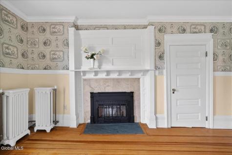 720 N Broadway Saratoga Springs NY 12866