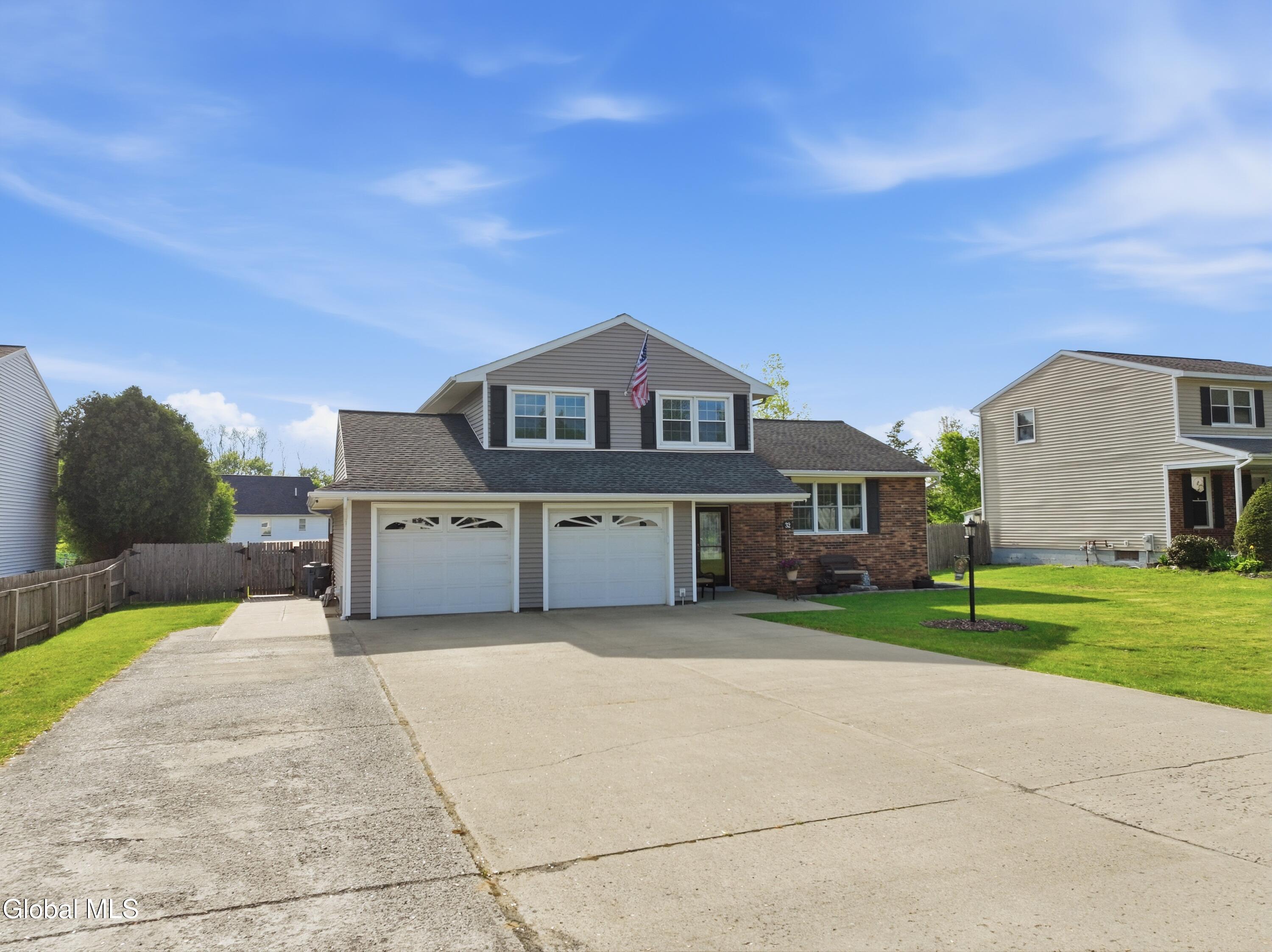 32 Willoughby Drive Albany NY 12205