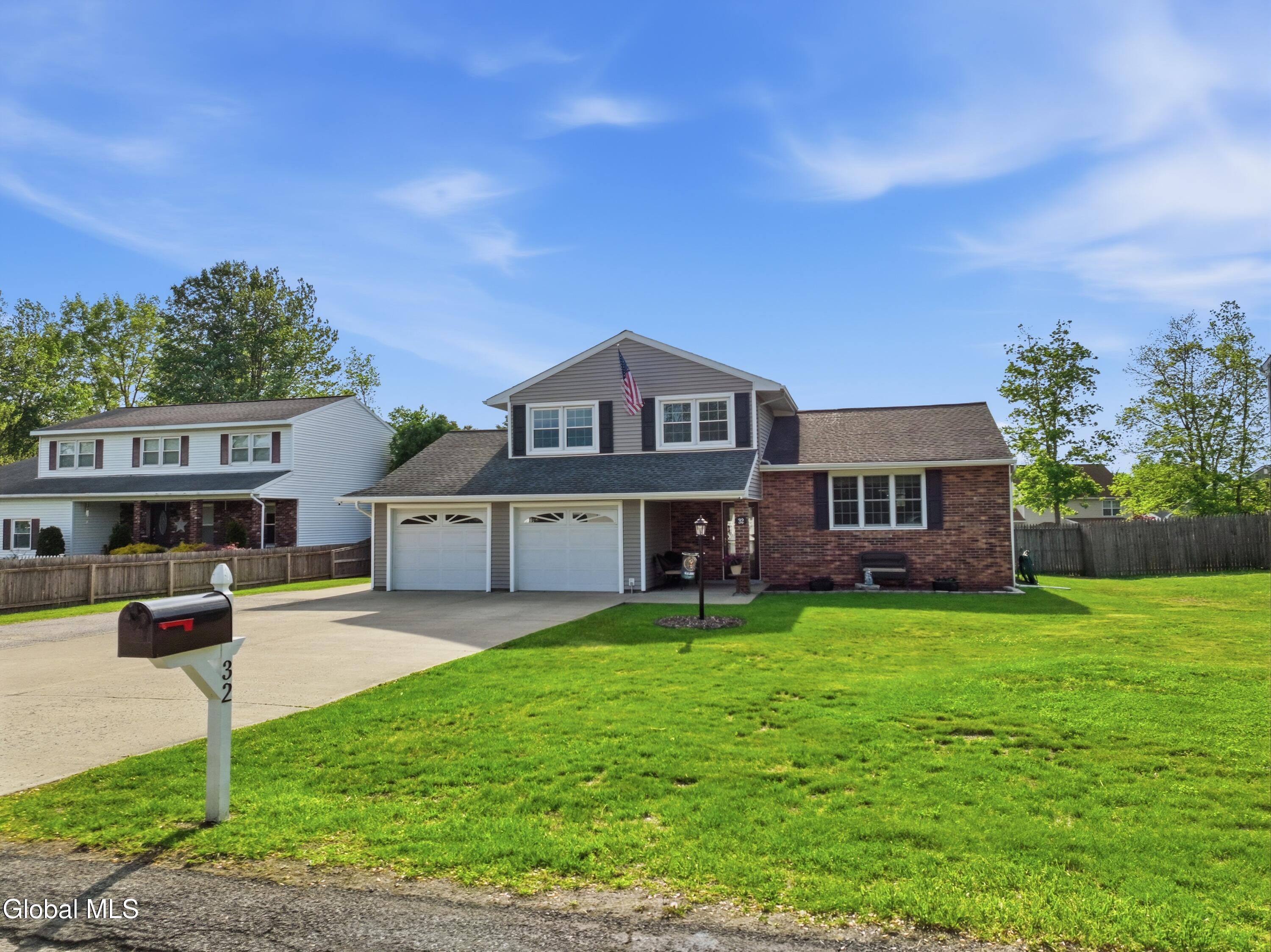 32 Willoughby Drive Albany NY 12205