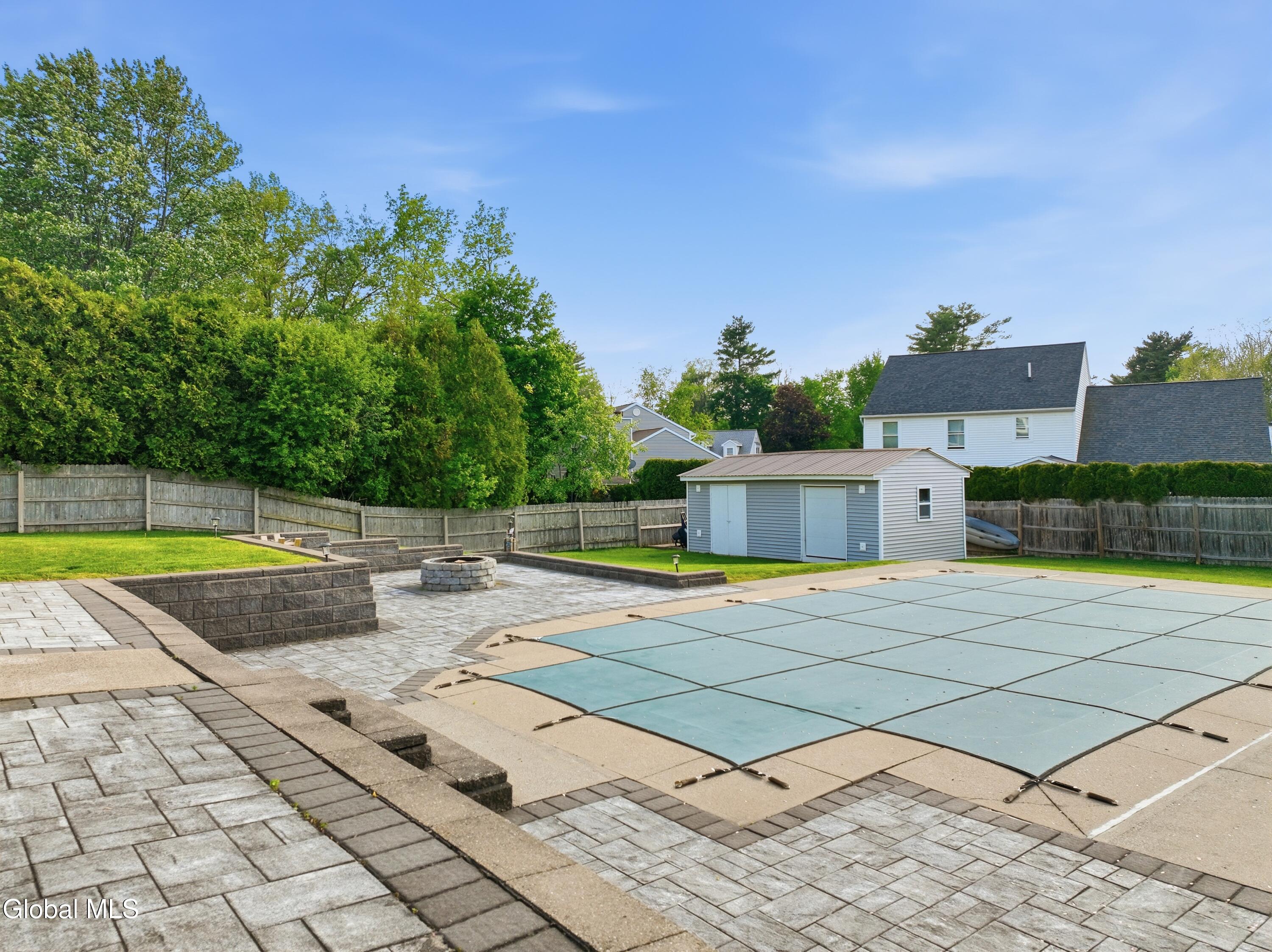 32 Willoughby Drive Albany NY 12205