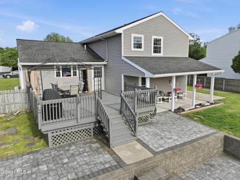 32 Willoughby Drive Albany NY 12205