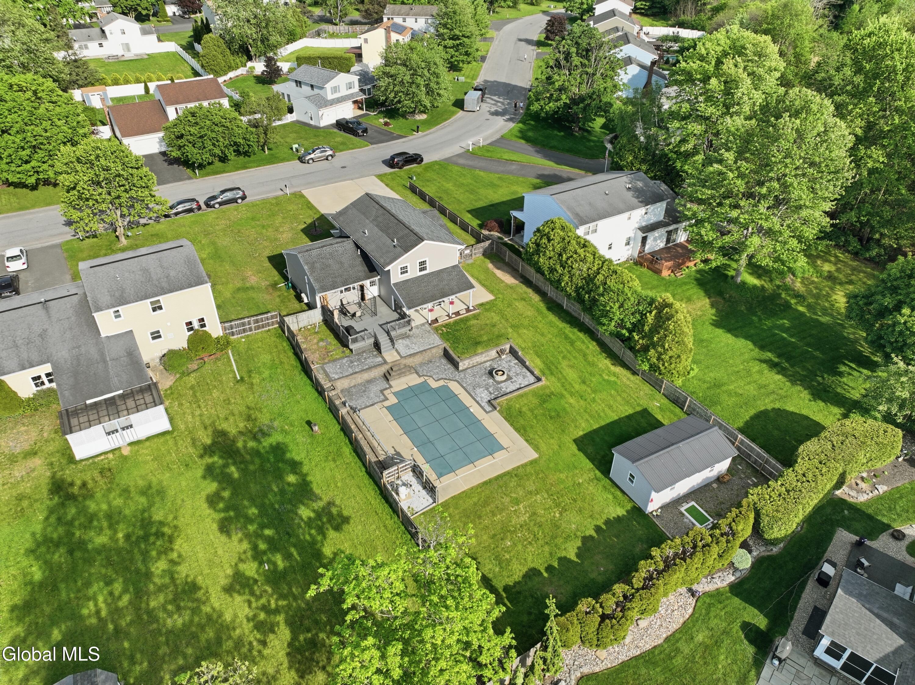 32 Willoughby Drive Albany NY 12205