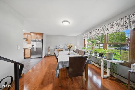 32 Willoughby Drive Albany NY 12205