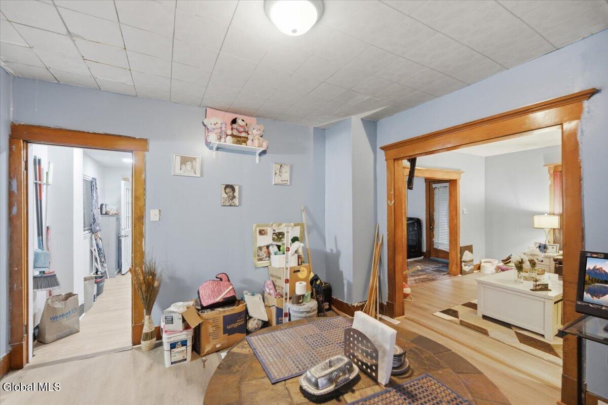 28 W 8th Avenue Gloversville NY 12078