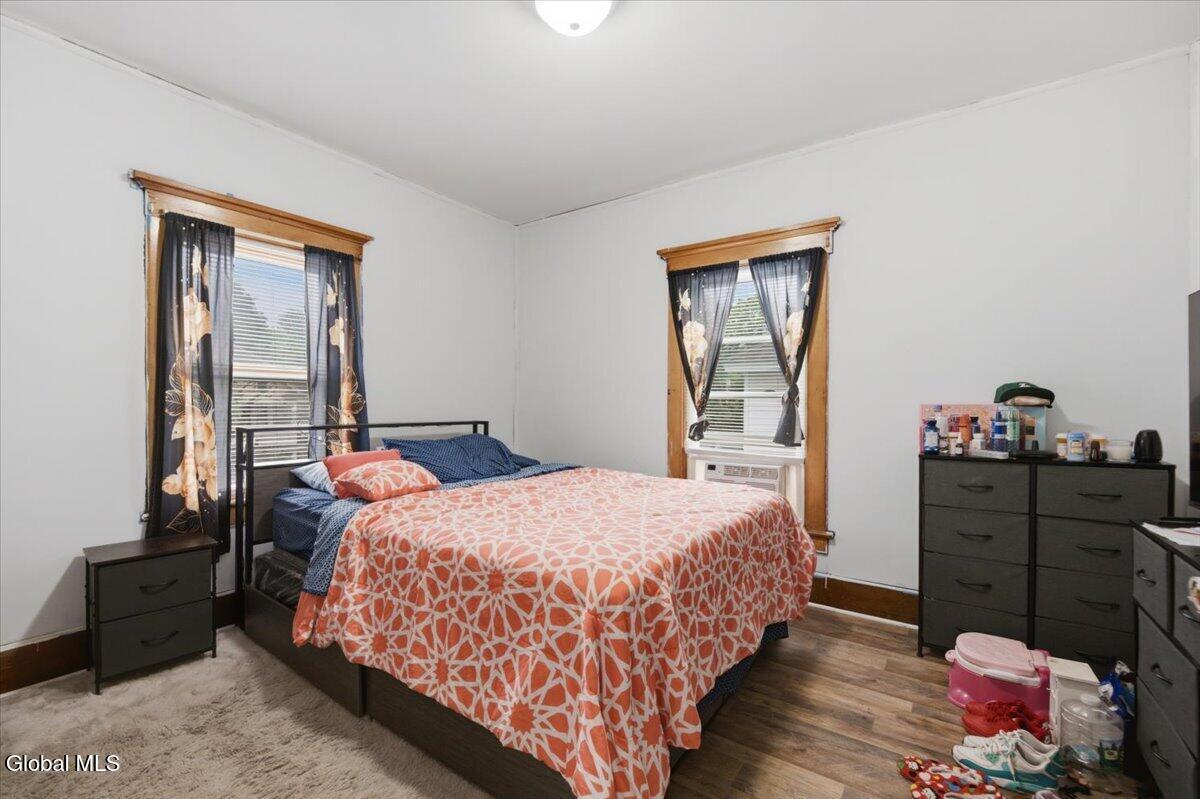 28 W 8th Avenue Gloversville NY 12078