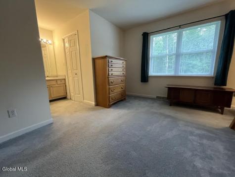 1104 Regal Court Glenville NY 12302