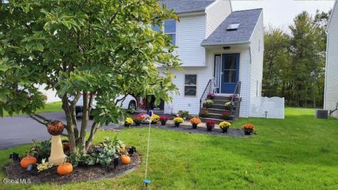 1104 Regal Court Glenville NY 12302