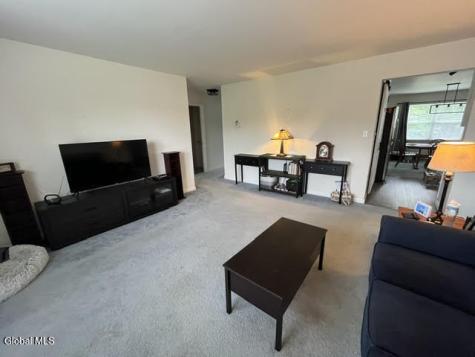 1104 Regal Court Glenville NY 12302
