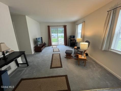 1104 Regal Court Glenville NY 12302