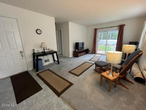1104 Regal Court Glenville NY 12302