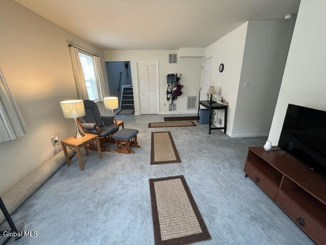 1104 Regal Court Glenville NY 12302