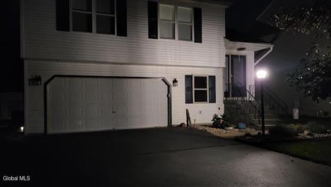 1104 Regal Court Glenville NY 12302