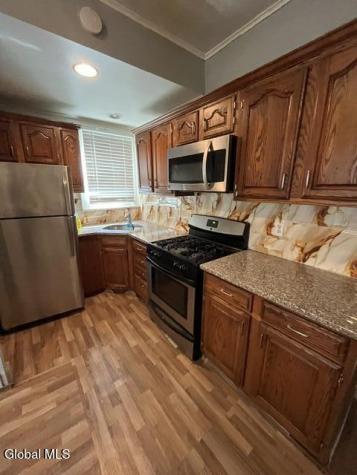 125 N Main Avenue Albany NY 12206