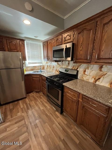 125 N Main Avenue Albany NY 12206