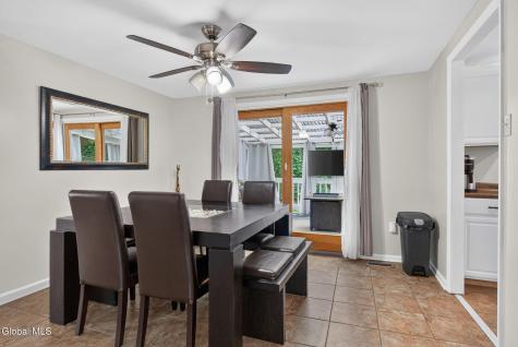 32 Tabor Road Mechanicville NY 12118
