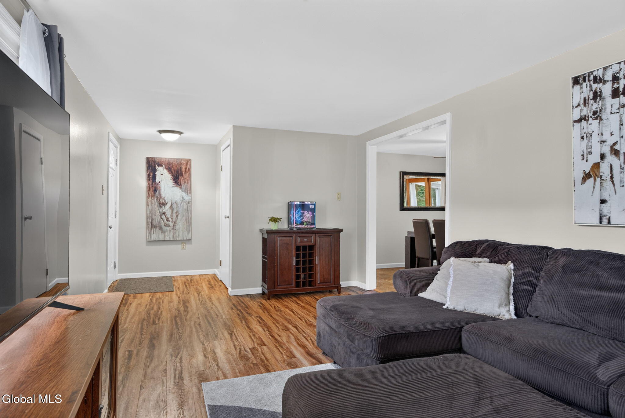 32 Tabor Road Mechanicville NY 12118