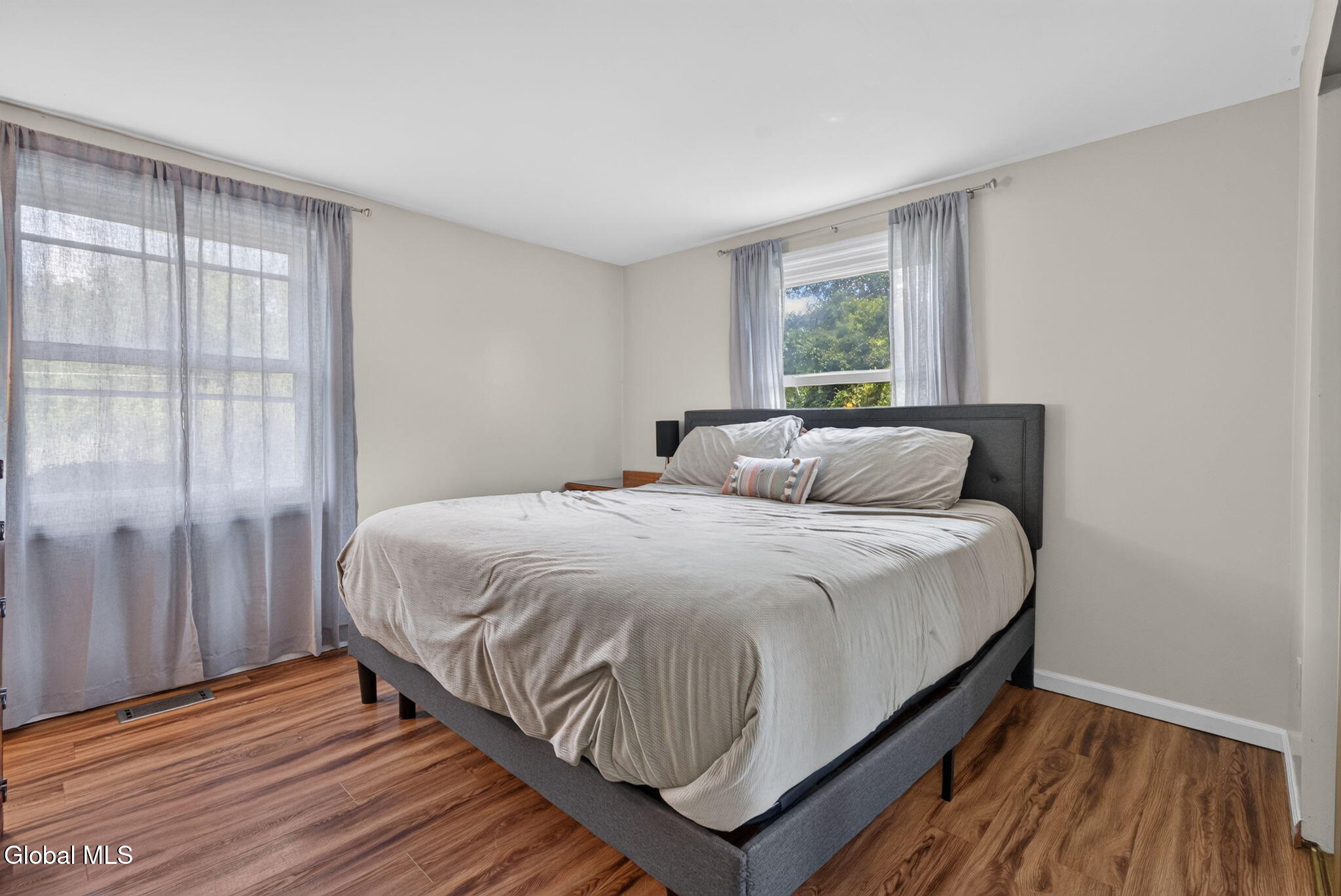 32 Tabor Road Mechanicville NY 12118