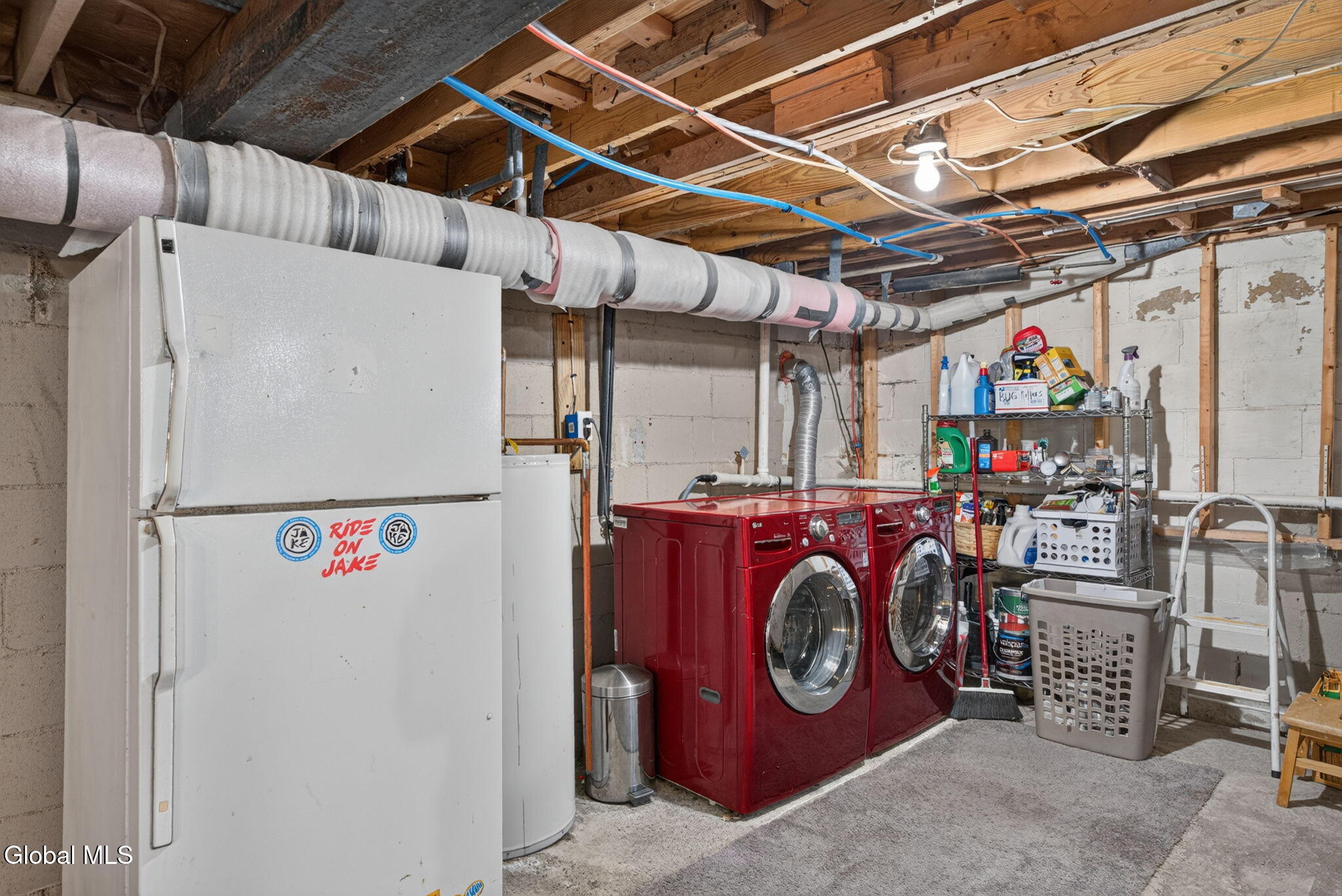 32 Tabor Road Mechanicville NY 12118