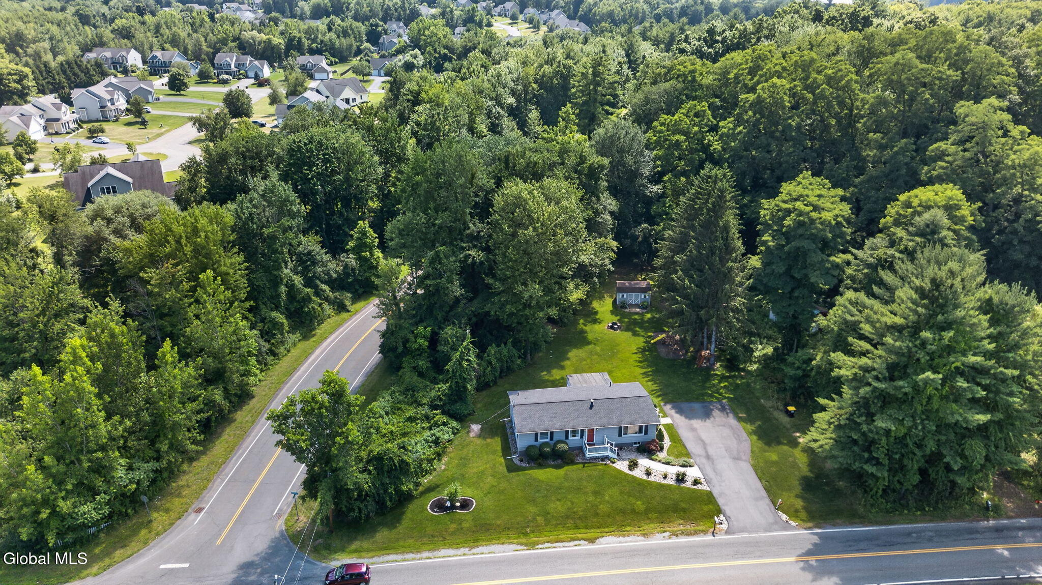 32 Tabor Road Mechanicville NY 12118