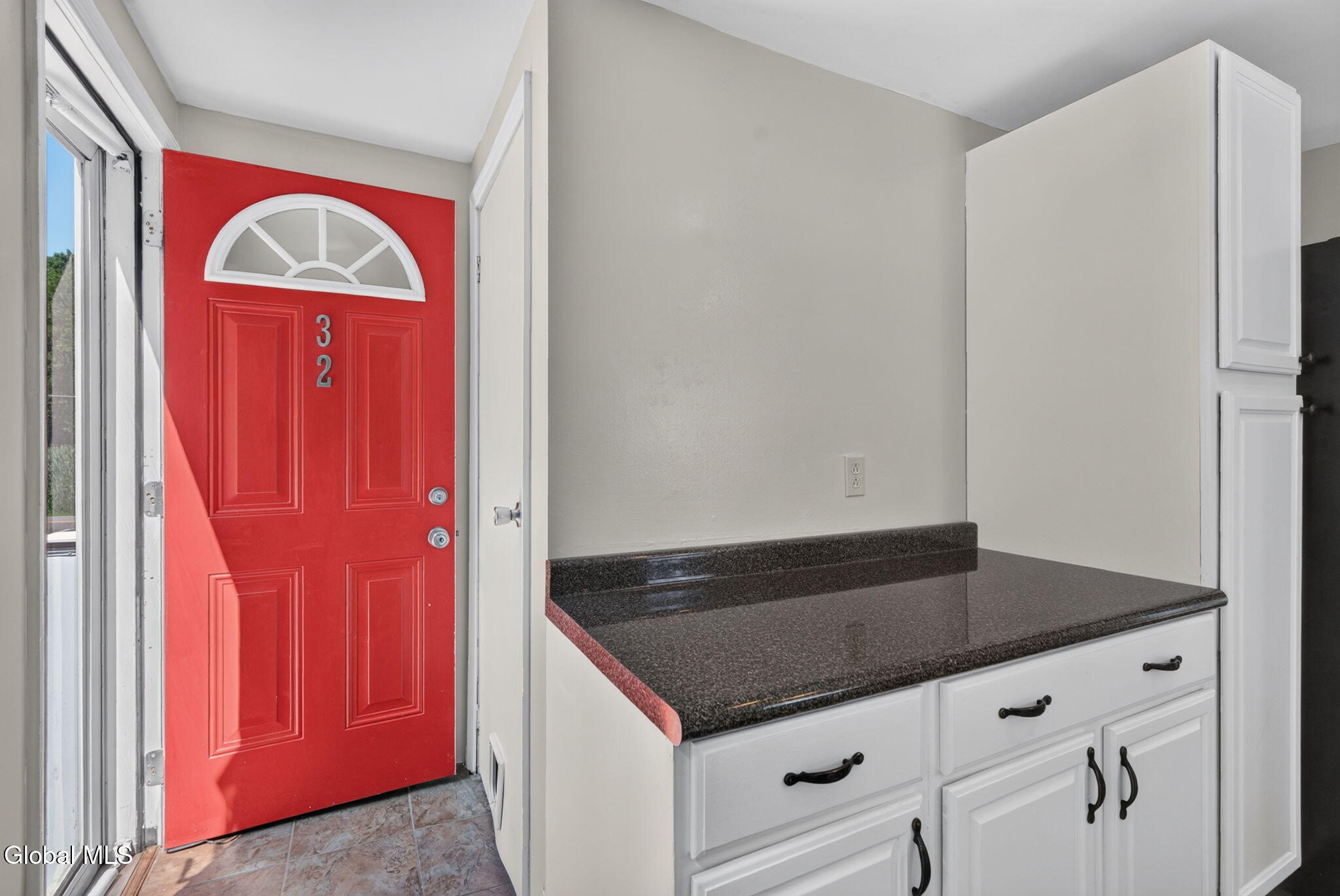 32 Tabor Road Mechanicville NY 12118