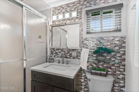 401 Greenway Albany NY 12208