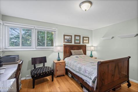 401 Greenway Albany NY 12208