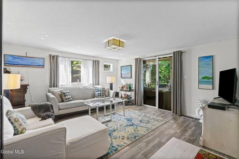 401 Greenway Albany NY 12208