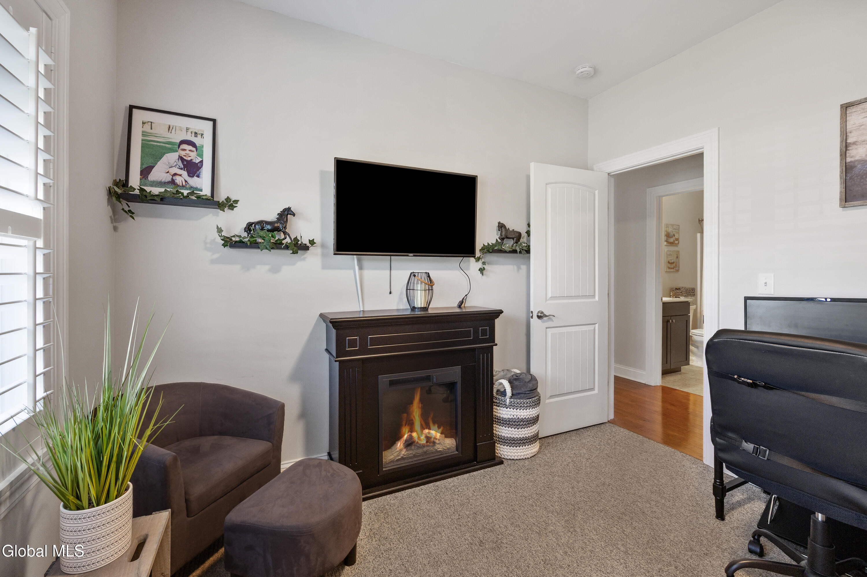 7 Woodlake Drive Saratoga Springs NY 12866