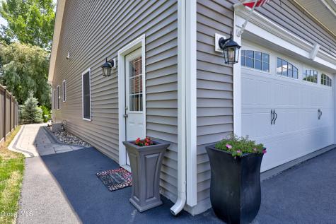7 Woodlake Drive Saratoga Springs NY 12866