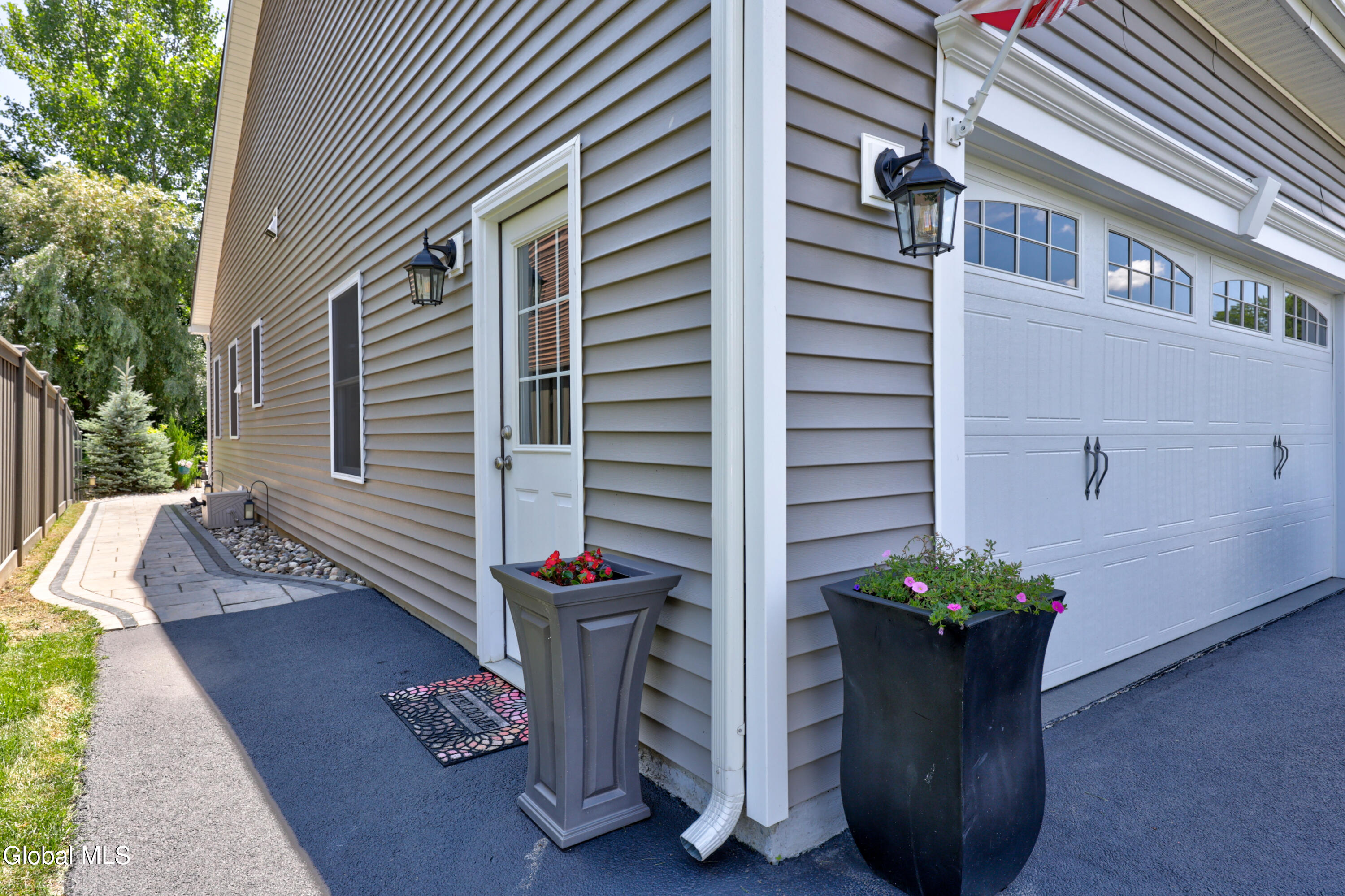 7 Woodlake Drive Saratoga Springs NY 12866