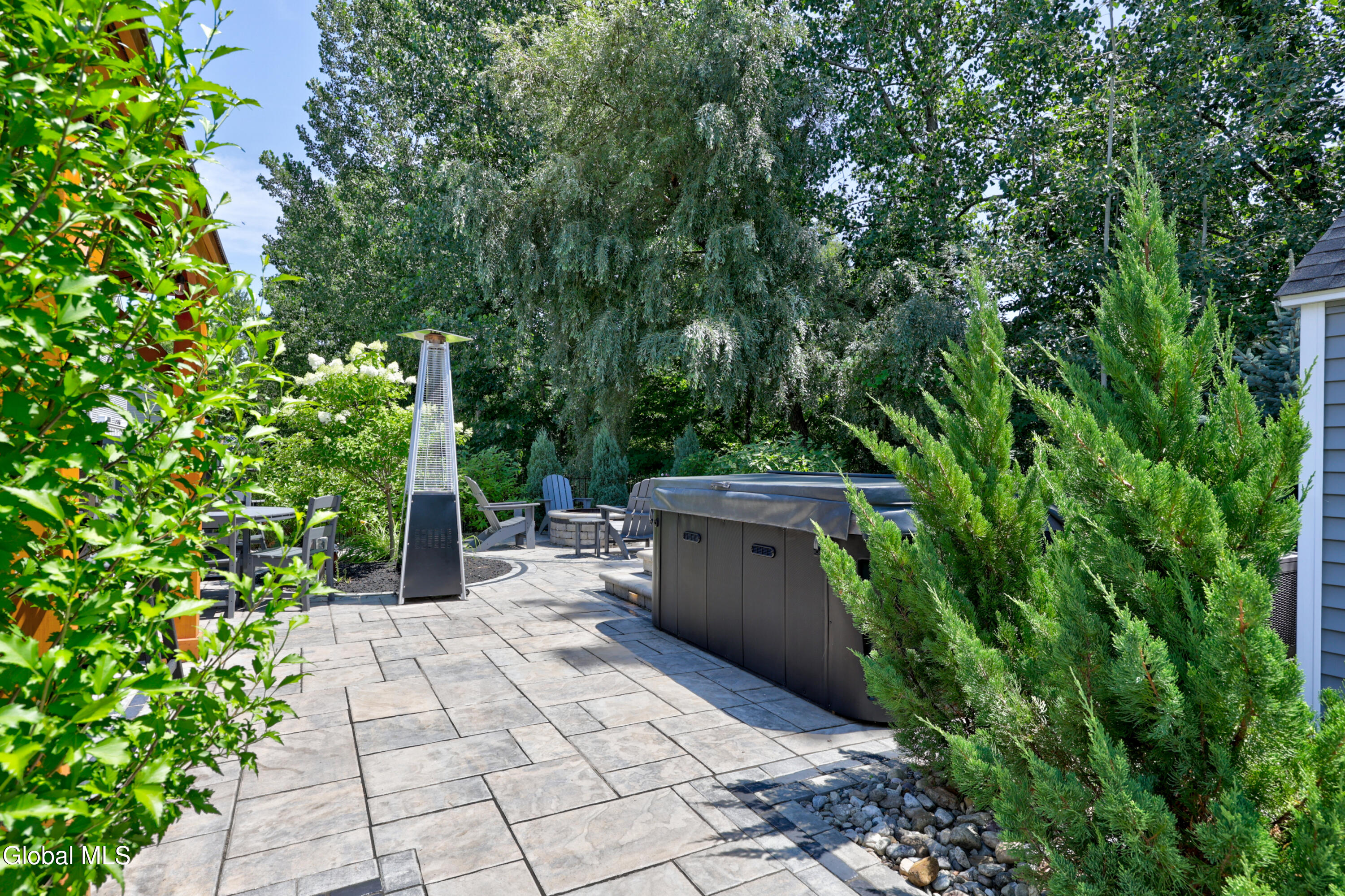 7 Woodlake Drive Saratoga Springs NY 12866