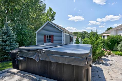 7 Woodlake Drive Saratoga Springs NY 12866
