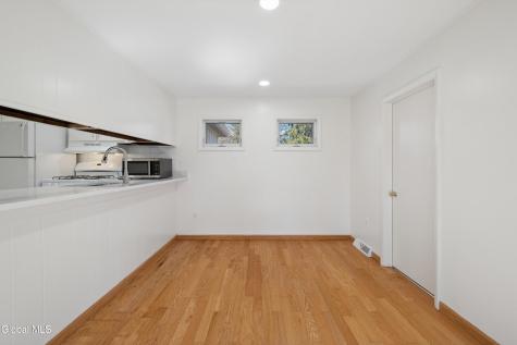 21 Foxhall Drive Saratoga Springs NY 12866
