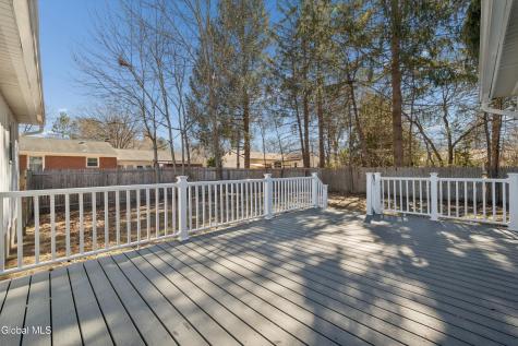 21 Foxhall Drive Saratoga Springs NY 12866
