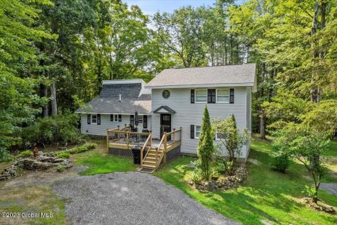 374 Middle Road Lake George NY 12845