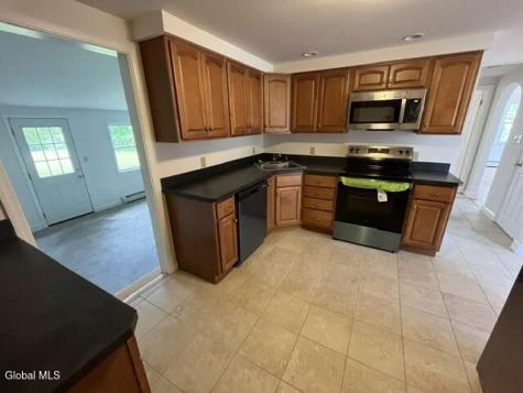 134 Osborne Road Colonie NY 12205