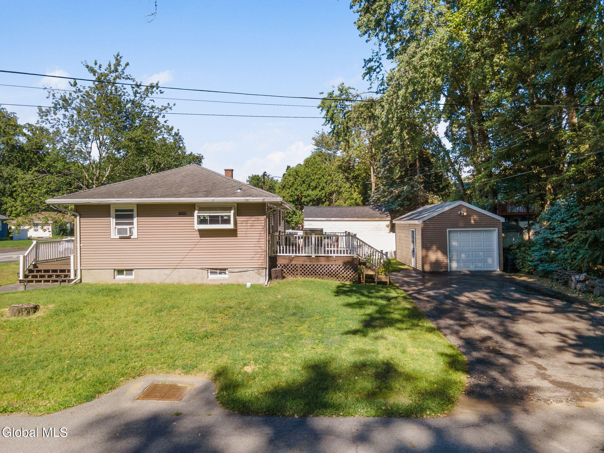 38 Loralee Drive Colonie NY 12205