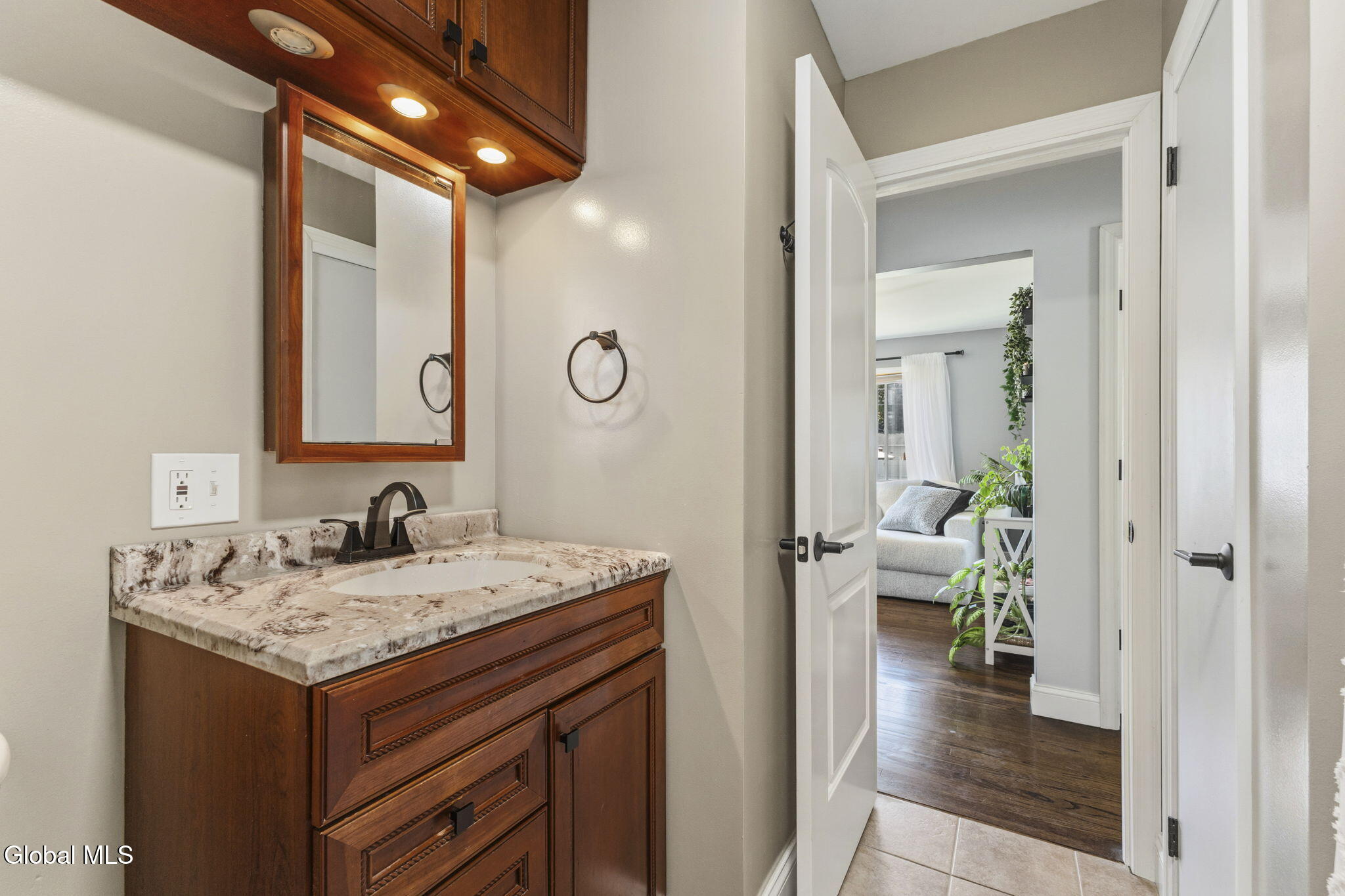 38 Loralee Drive Colonie NY 12205