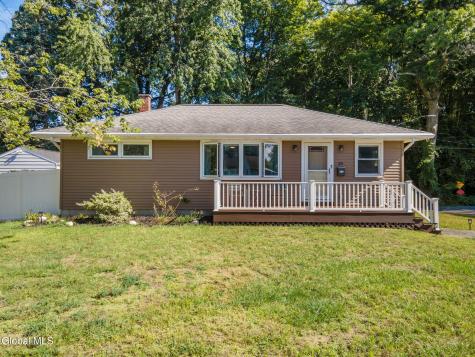 38 Loralee Drive Colonie NY 12205